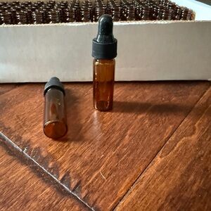 Amber Glass Dropper Bottles
